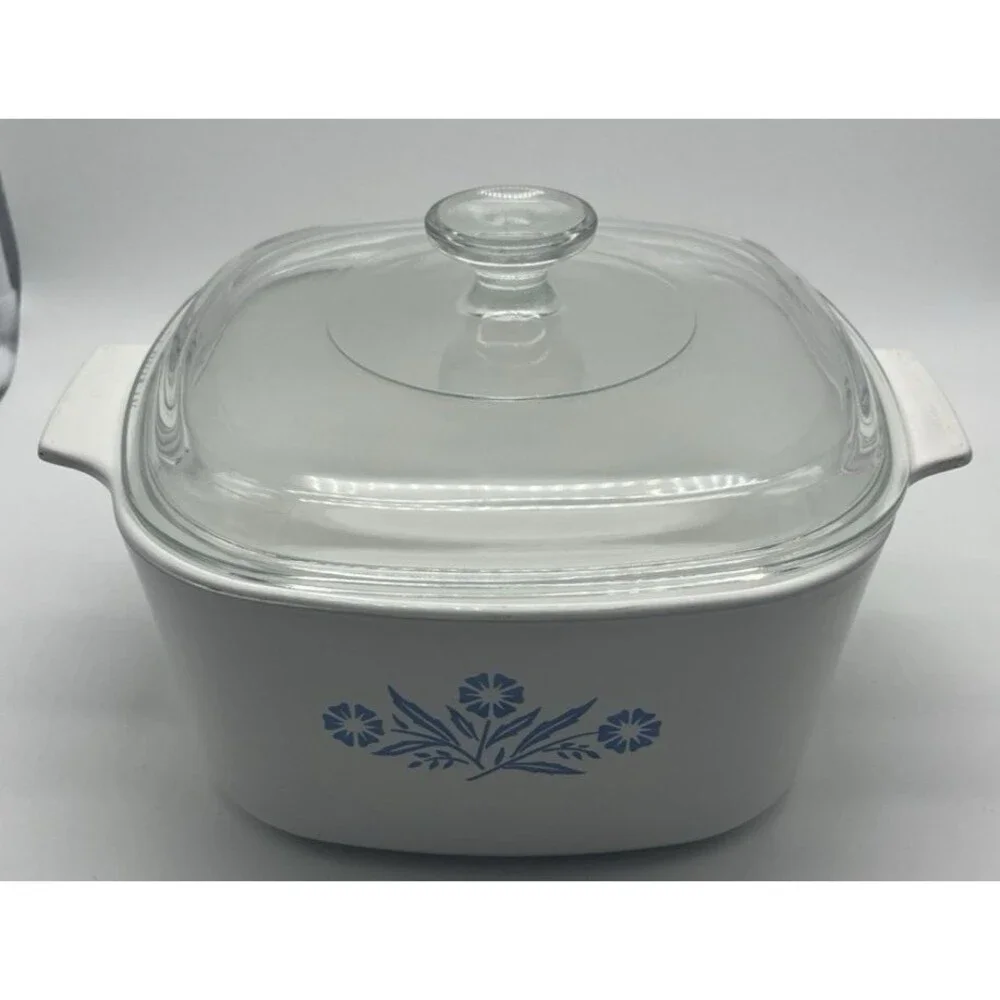 Corning Ware Blue Cornflower Casserole Dish, A-3-B, w/PYREX Lid A9C